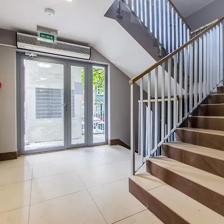 아파트 Teal Apartment- Wifi Parking 15 Min Od Rynku *