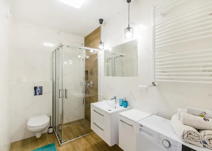 Teal Apartment- Wifi Parking 15 Min Od Rynku 브로츠와프